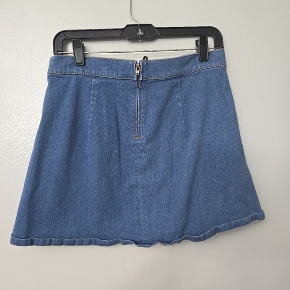 Express Jeans Criss Cross Tie Front Blue Denim Skirt Size 6 Sample Y2k Style - Picture 3 of 11